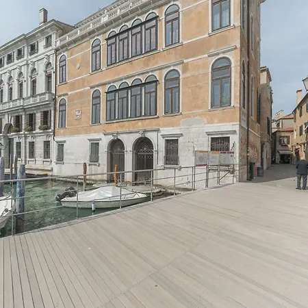 Canal Grande Suite-3